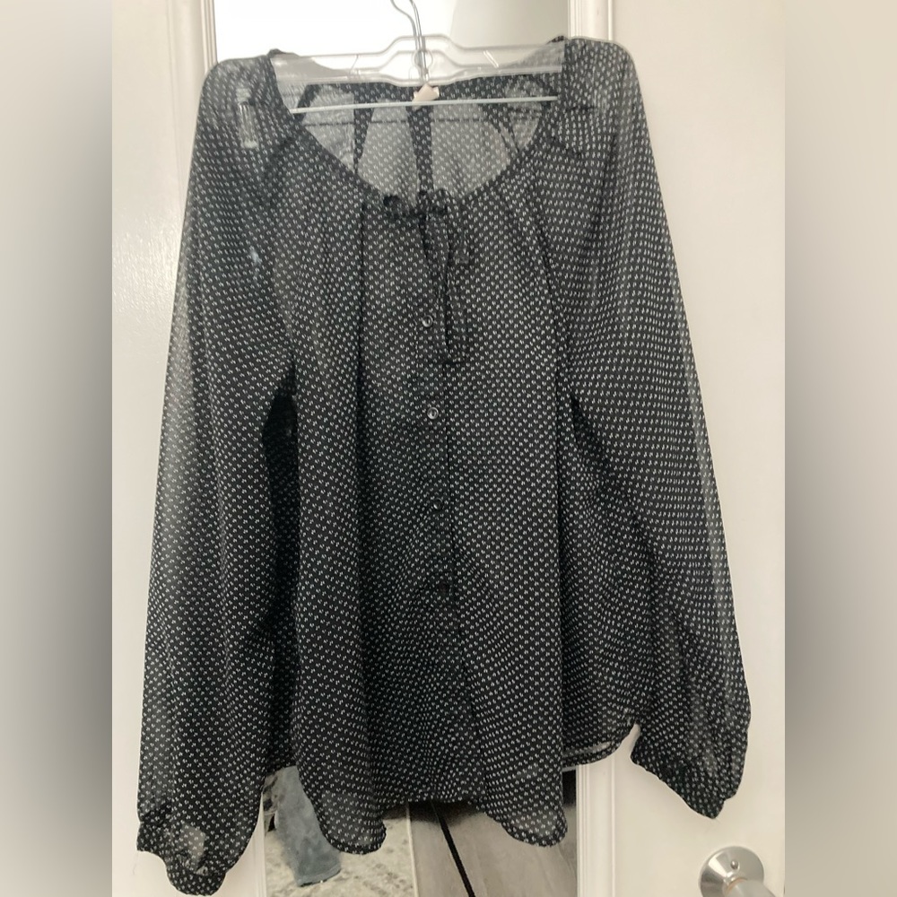 Old Navy Women's Black Long Sleeve Transparent Blouse ~ Size M.